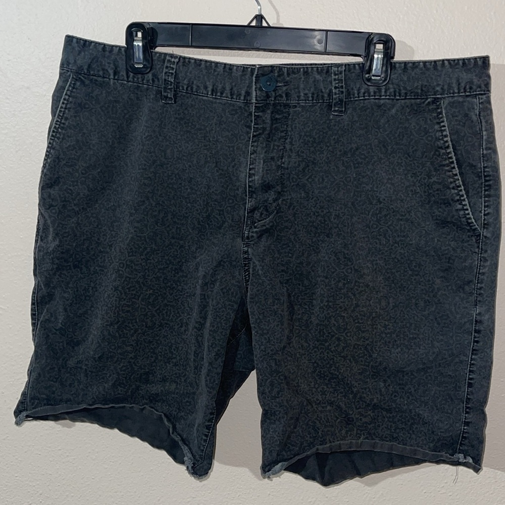QuickSilver straight tapered shorts